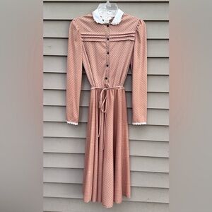 Vintage polka dot dress women’s size 9 Peter Pan collar